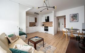 Rondo Wiatraczna Comfort Studio